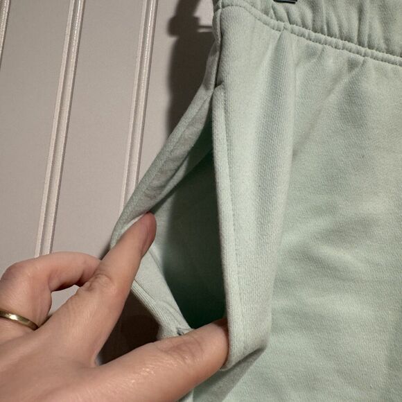 Vans Mint Green Sweat Shorts Size XL - Picture 3 of 6
